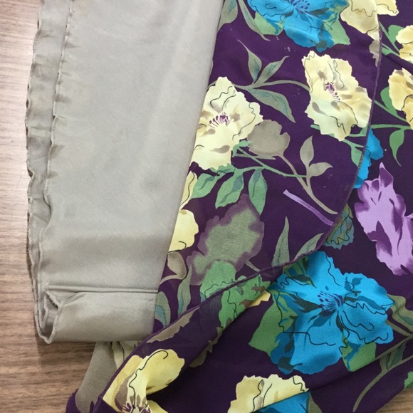 Skirt - Picture 4 of 6